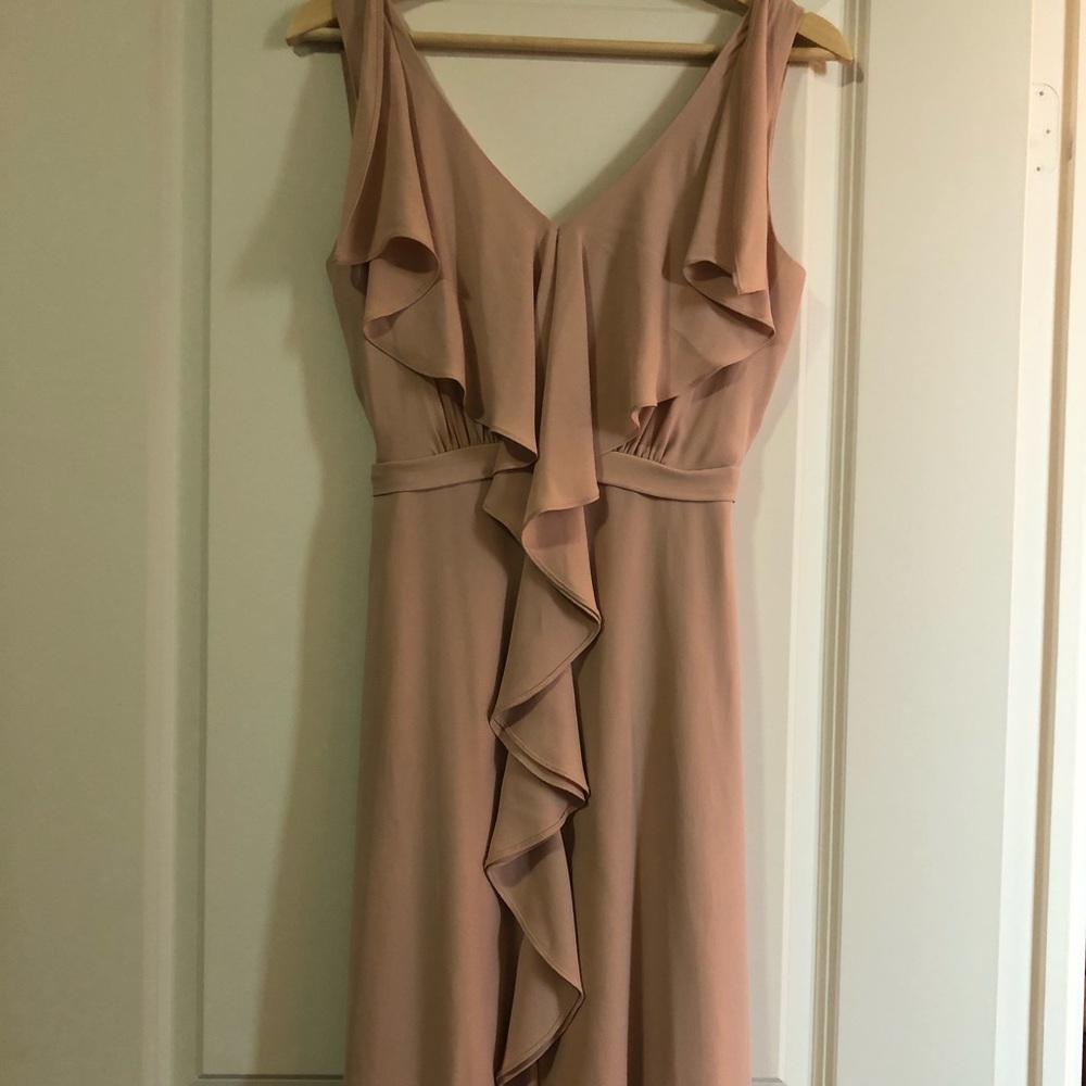 BCBG flowy dress nude/warm rose